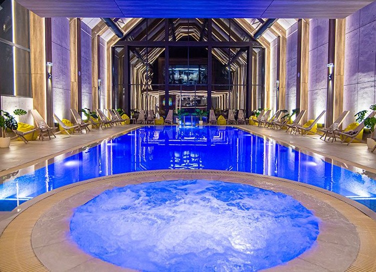 Luksuzni apartmani sa zatvorenim bazenom i spa centrom na Zlatiboru wellness