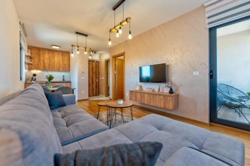 Fantasy apartment Zlatibor stan na dan smestaj u Ulici Drinske divizije kod centra rerna balkon parking