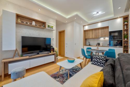 Apartman Menta Zlatibor stan na dan smestaj u centru kod jezera mint detalji terasa parking