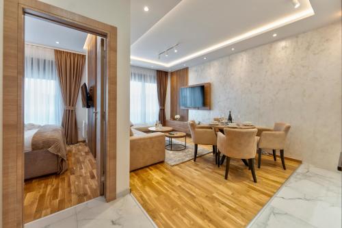 Gomax 3 M Lux apartman Zlatibor stan na dan smestaj u pametnoj zgradi Djurkovac rerna dvoriste parking